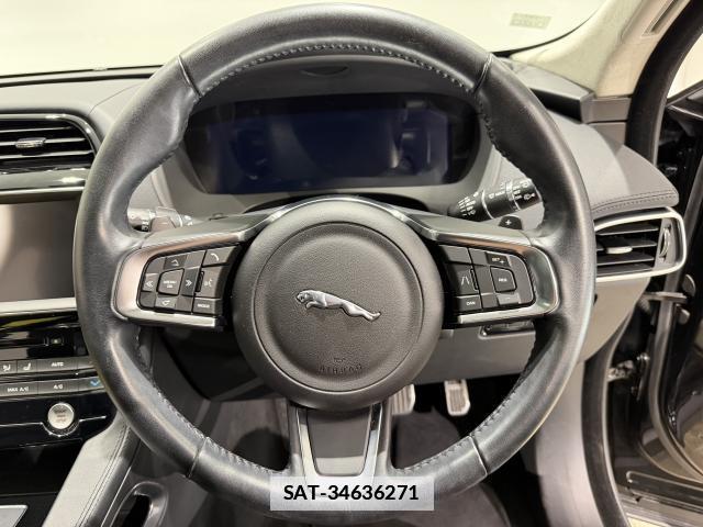 Jaguar F-PACE 2020-06 7817757-6