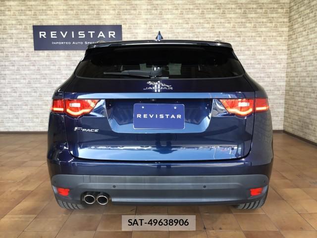 Jaguar F-PACE 2017-06 7817821-3