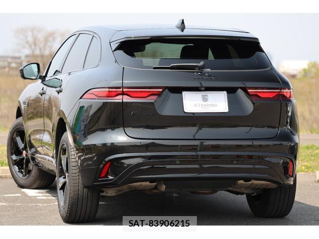 Jaguar F-PACE 2023-03 7818644-1
