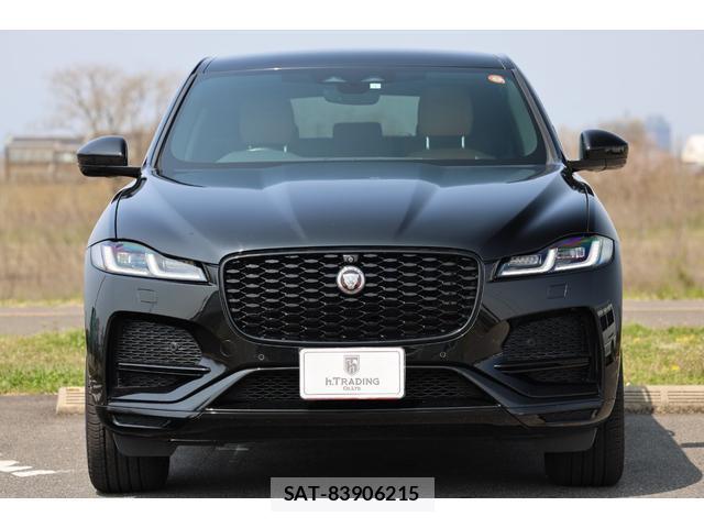 Jaguar F-PACE 2023-03 7818644-16