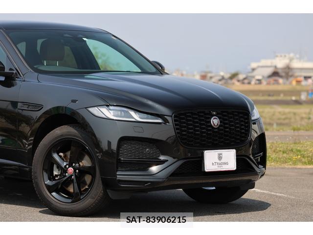 Jaguar F-PACE 2023-03 7818644-18