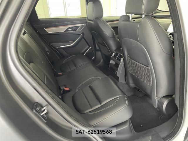 Jaguar F-PACE 2024-09 7818831-8