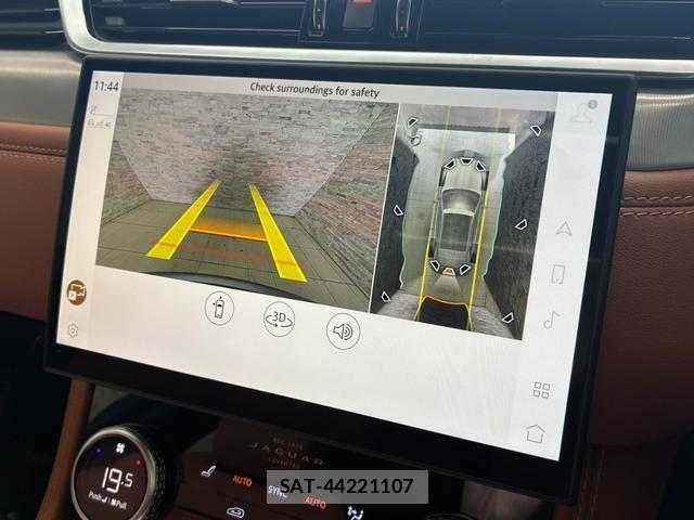 Jaguar F-PACE 2024-05 7818937-18