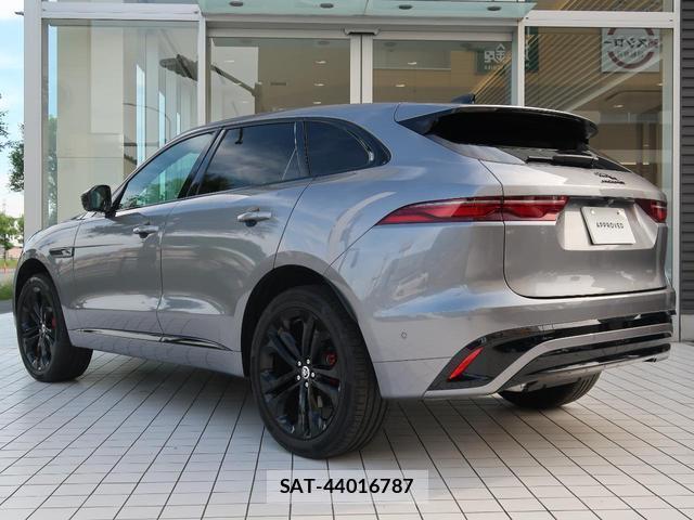 Jaguar F-PACE 2024-12 7819805-19