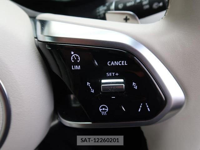 Jaguar F-PACE 2024-12 7819808-10