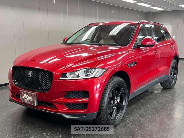 Jaguar F-PACE 2019-02 7823288-17