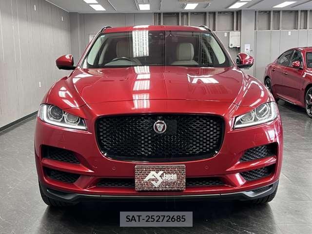 Jaguar F-PACE 2019-02 7823288-6