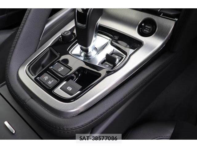 Jaguar F-TYPE 2015-10 7817205-17