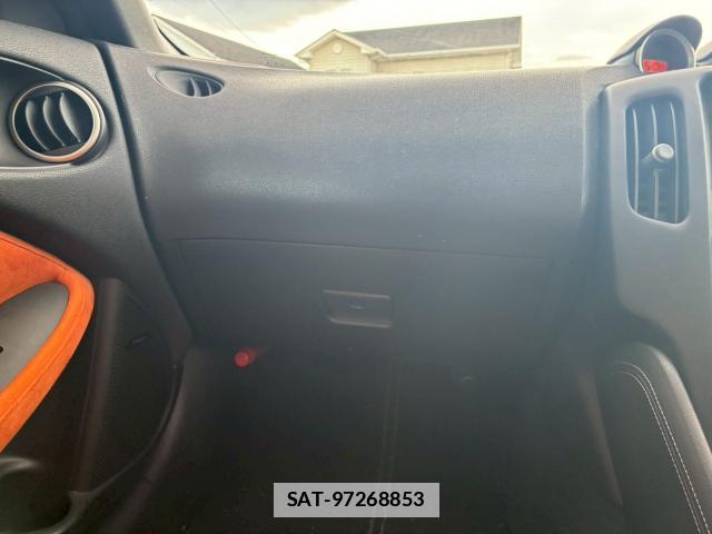 Nissan FAIRLADY Z 2009-09 7813590-12