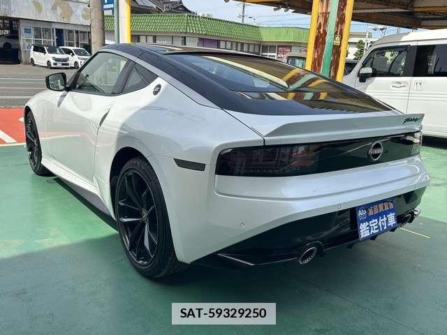 Nissan FAIRLADY Z 2025-10 7814281-1