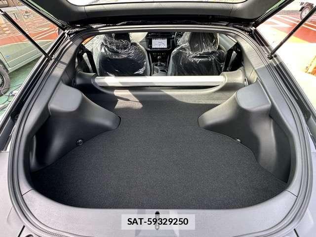 Nissan FAIRLADY Z 2025-10 7814281-5