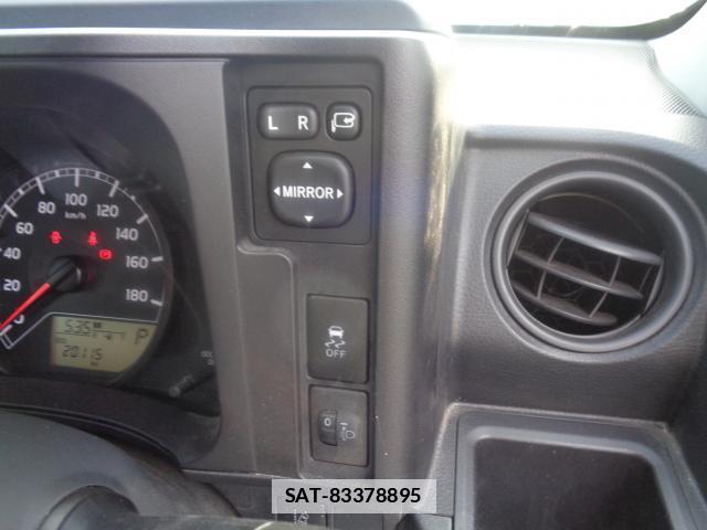 Mazda FAMILIA VAN 2019-11 7817075-4