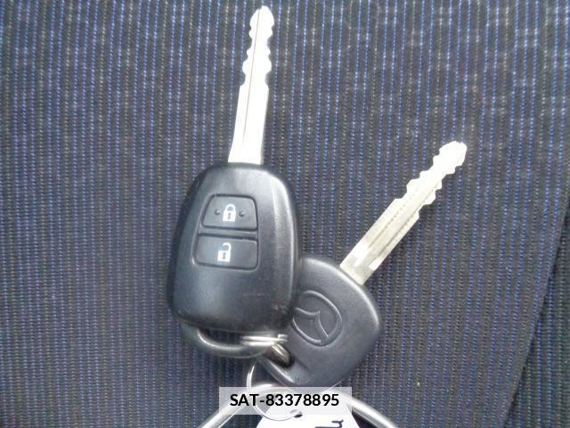 Mazda FAMILIA VAN 2019-11 7817075-7