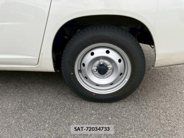 Mazda FAMILIA VAN 2020-03 7820207-19