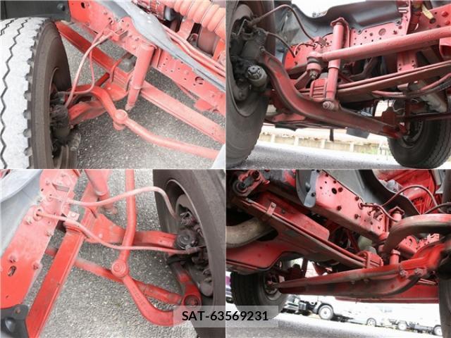MITSUBISHI FUSO Fighter 2015-11 7812412-11