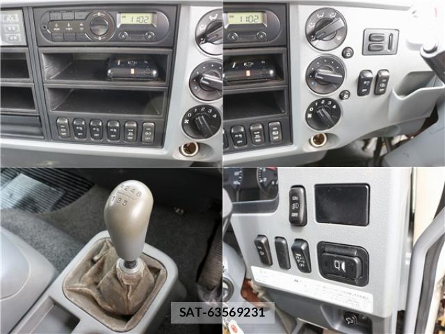 MITSUBISHI FUSO Fighter 2015-11 7812412-17