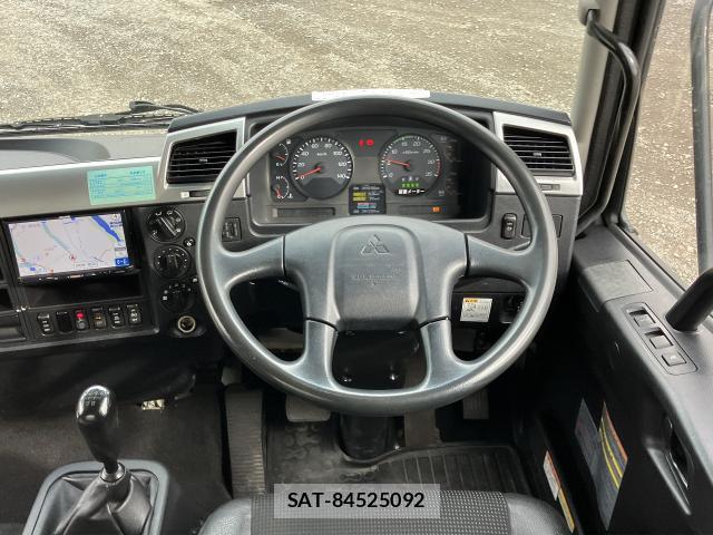 MITSUBISHI FUSO Fighter 2019-02 7817956-2