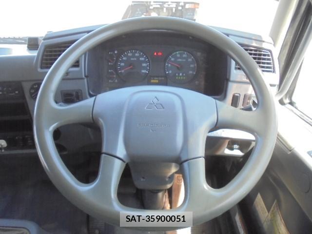 MITSUBISHI FUSO Fighter 2014-11 7819513-9