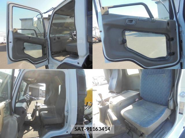 MITSUBISHI FUSO Fighter 2002-02 7819519-2