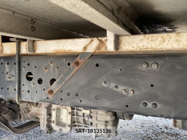 MITSUBISHI FUSO Fighter 2007-05 7822988-13