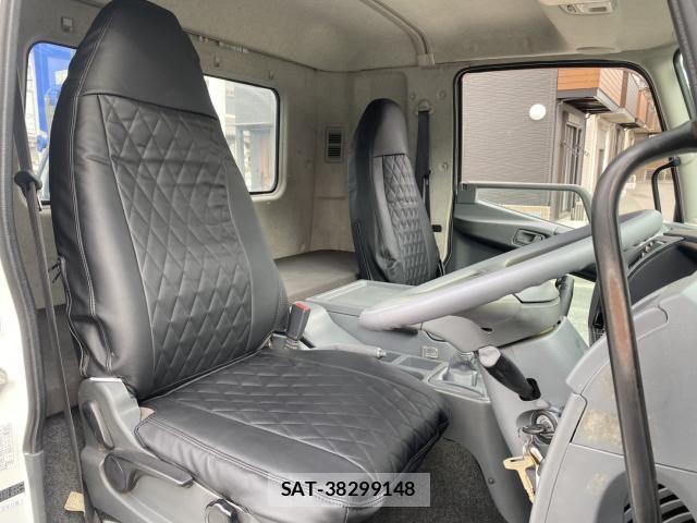 MITSUBISHI FUSO Fighter 2017-02 7822992-5