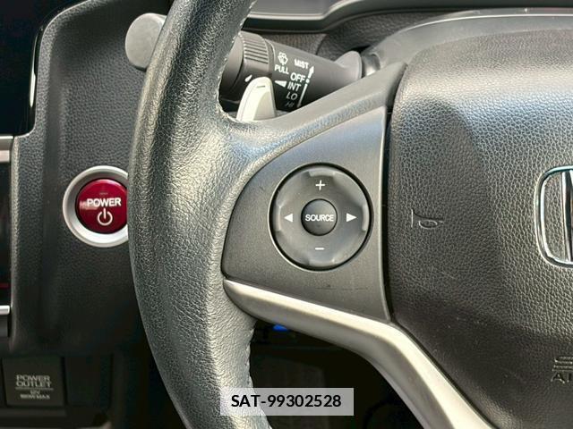 Honda FIT HYBRID 2015-06 7814852-13
