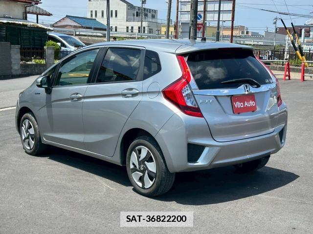 Honda FIT HYBRID 2015-07 7815475-4