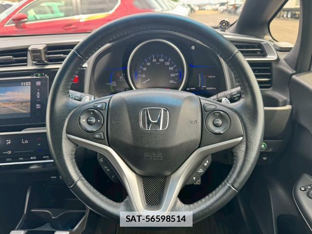 Honda FIT HYBRID 2013-10 7815511-18