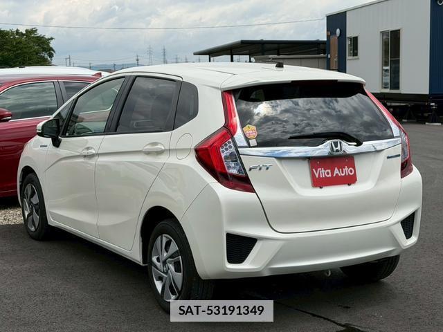 Honda FIT HYBRID 2015-06 7815512-4