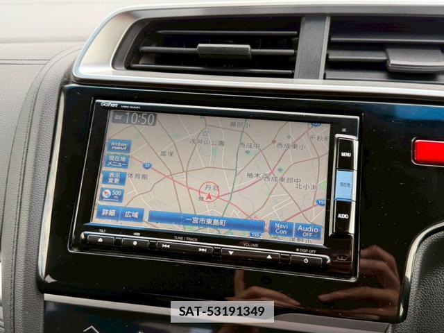 Honda FIT HYBRID 2015-06 7815512-8