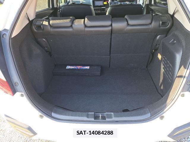 Honda FIT HYBRID 2014-12 7816357-18