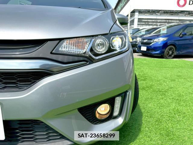 Honda FIT HYBRID 2013-12 7816463-14