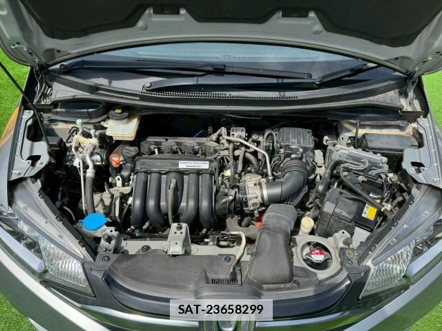Honda FIT HYBRID 2013-12 7816463-16