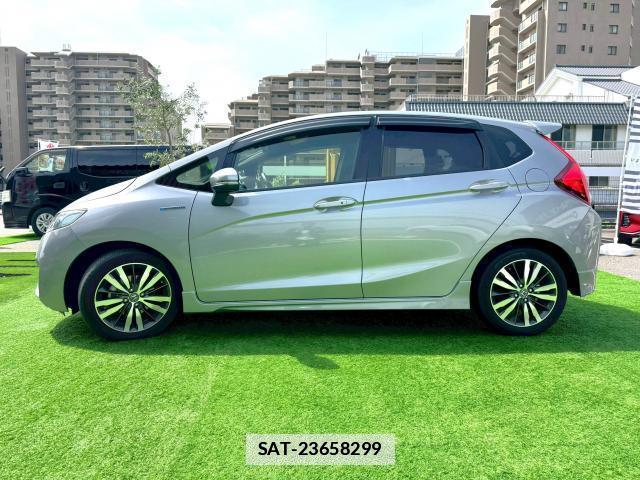 Honda FIT HYBRID 2013-12 7816463-2