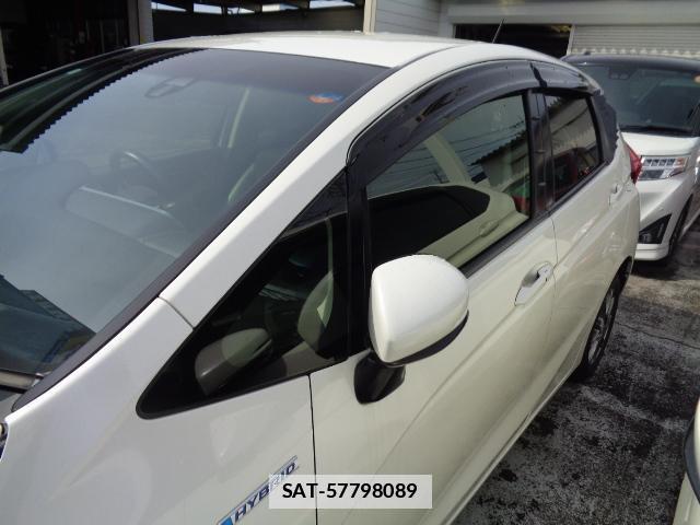 Honda FIT HYBRID 2016-03 7817116-17