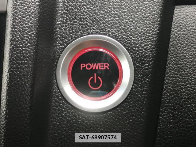 Honda FIT HYBRID 2017-06 7819975-12