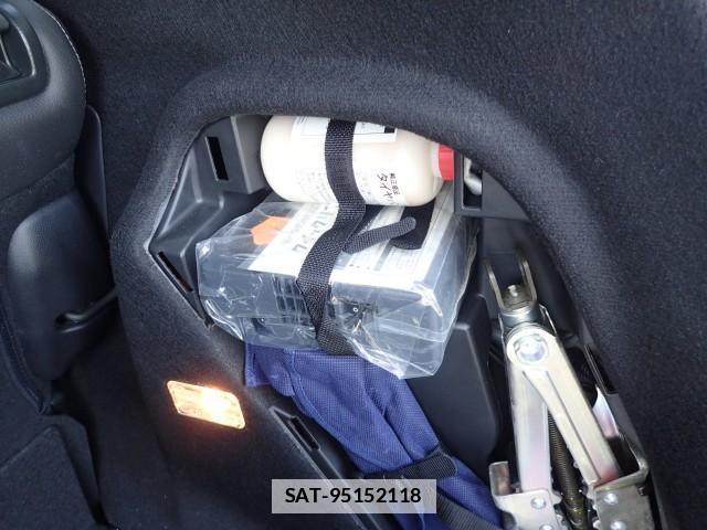 Honda FIT HYBRID 2015-03 7820210-13