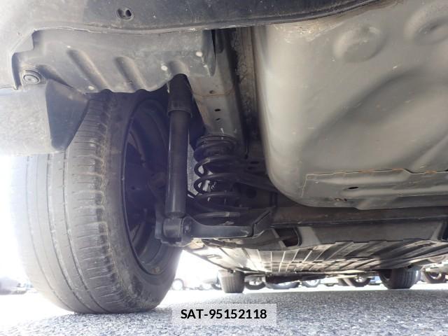 Honda FIT HYBRID 2015-03 7820210-15