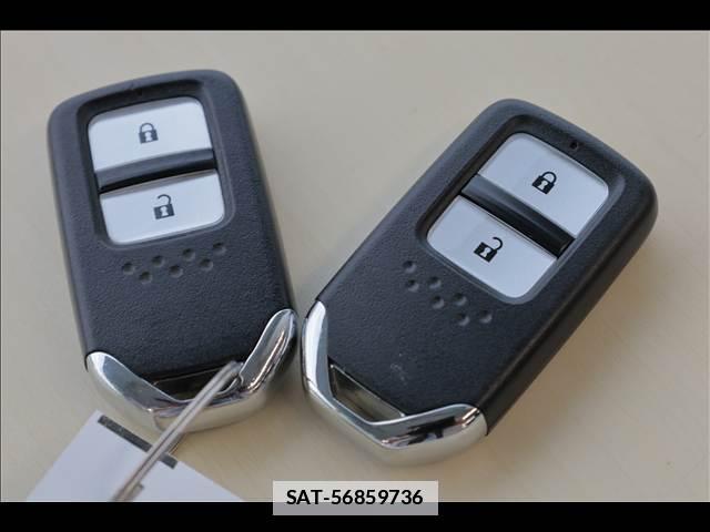 Honda FIT HYBRID 2019-09 7820468-19