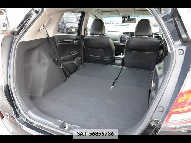 Honda FIT HYBRID 2019-09 7820468-9