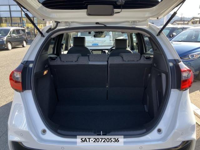 Honda FIT HYBRID 2022-10 7821090-7