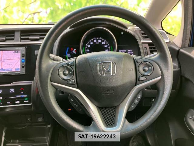 Honda FIT HYBRID 2017-08 7822607-14