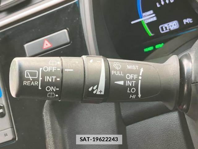 Honda FIT HYBRID 2017-08 7822607-16