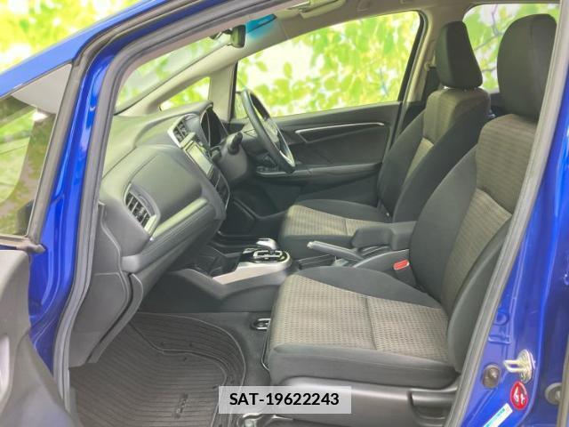 Honda FIT HYBRID 2017-08 7822607-5