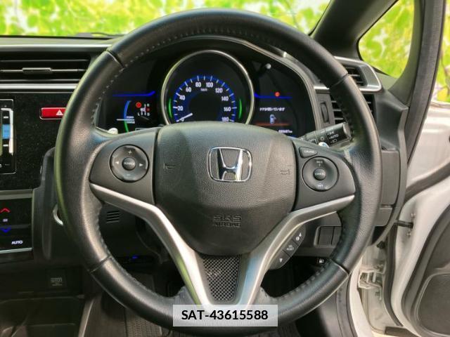 Honda FIT HYBRID 2015-04 7822765-10
