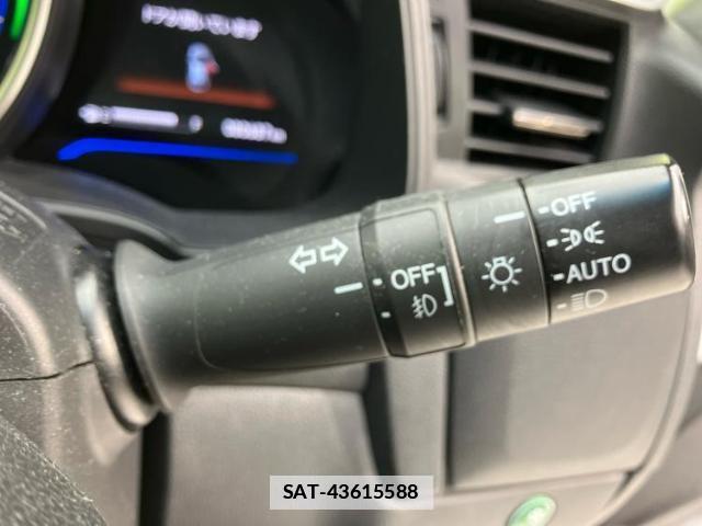 Honda FIT HYBRID 2015-04 7822765-11