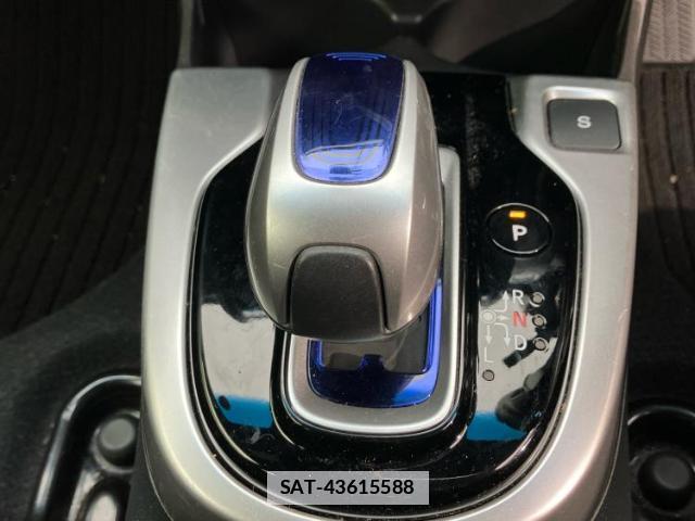 Honda FIT HYBRID 2015-04 7822765-13