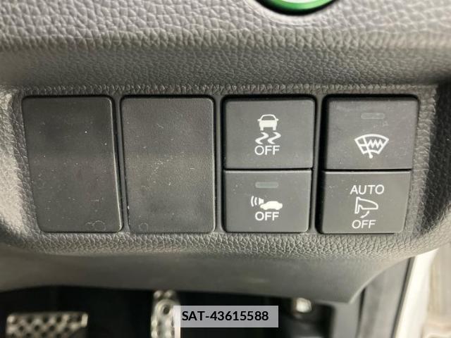 Honda FIT HYBRID 2015-04 7822765-16