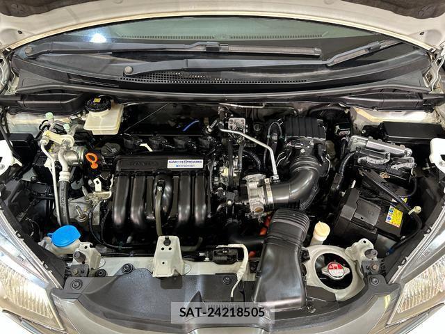 Honda FIT HYBRID 2014-01 7823244-18
