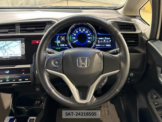 Honda FIT HYBRID 2014-01 7823244-7
